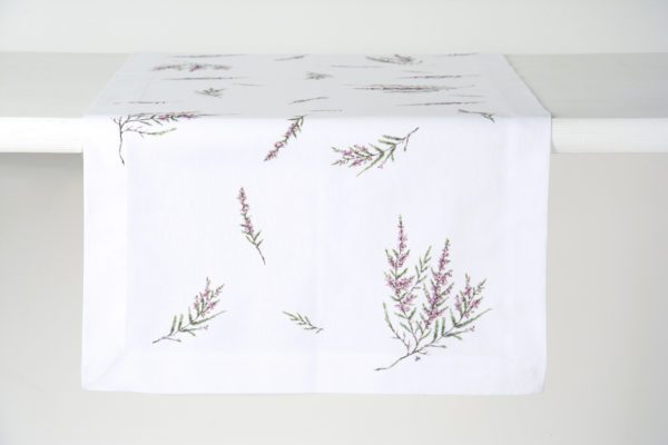 Tischläufer „Calluna vulgaris", 45x150cm, von Ihr Ideal Home Range 1 | Asmondo – Deko, Geschenke und mehr